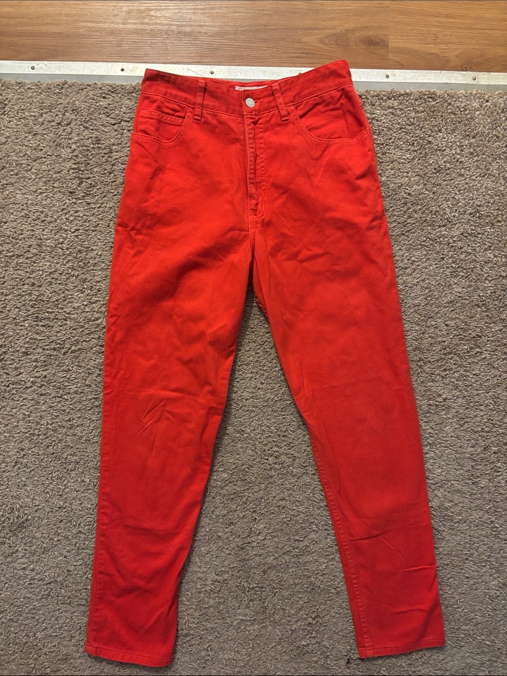 Guess Vintage 1980s Woman’s 28 Red Full Length Straight Leg Jeans 5 Pockets